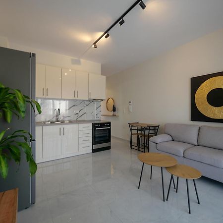 Deluxe Apartment Tríkala Eksteriør billede